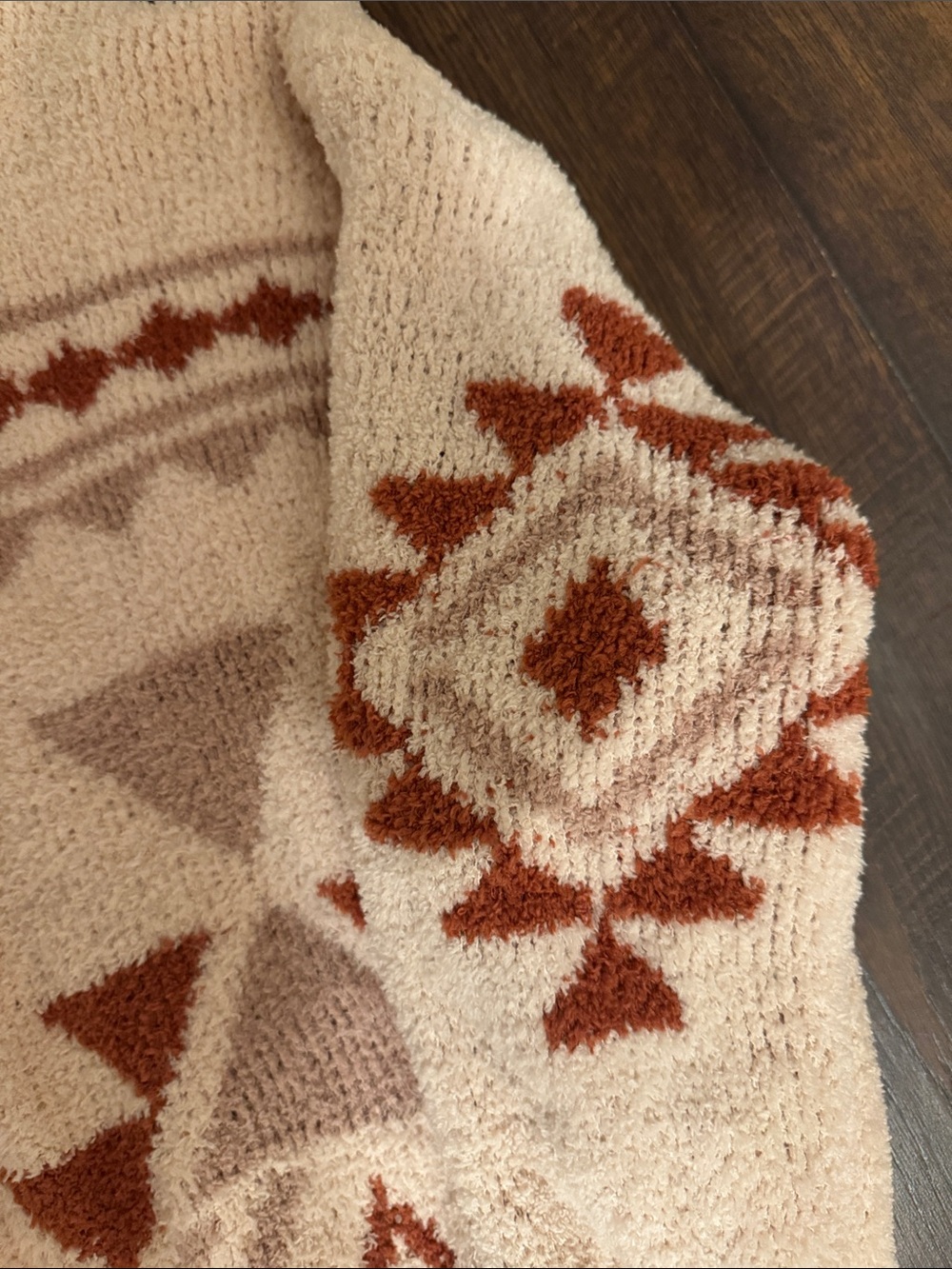 Cozy Cream & Rust Geometric Open-Front Women's Cardigan Sweater - Picture 3 of 4